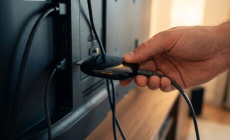 Como Resetar o Chromecast e Restaurar as Configurações de Fábrica